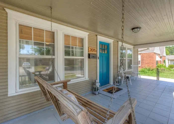 Midtown Masterpiece,hot Tub, Bath - Hvnlyhomes Holiday home *