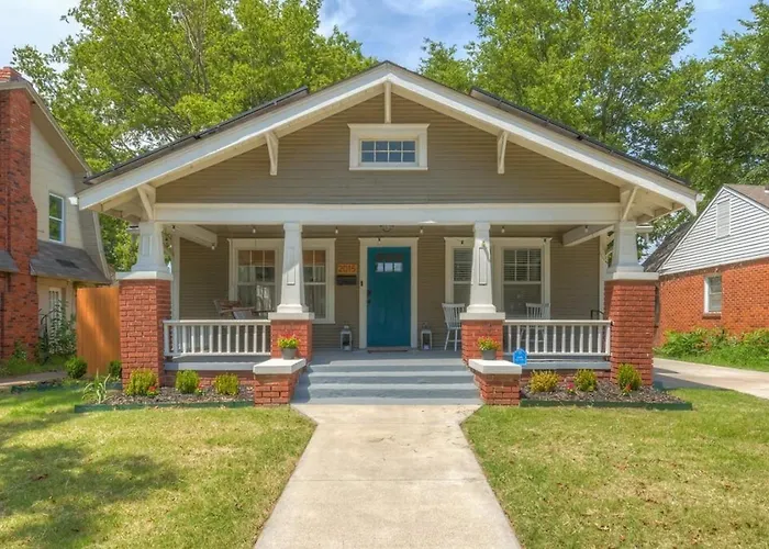 Midtown Masterpiece,hot Tub, Bath - Hvnlyhomes Holiday home Tulsa